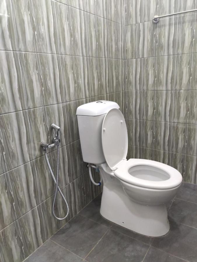 Rantau Panjang Private Pool Cassa Dinies, Wifi , Bbq,10 Pax 빌라 외부 사진