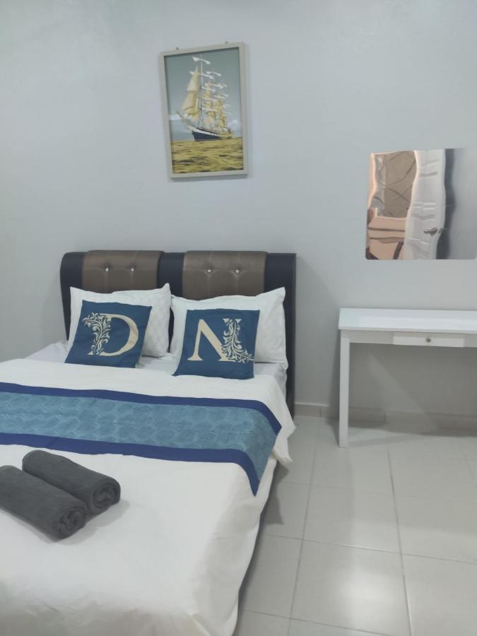 Rantau Panjang Private Pool Cassa Dinies, Wifi , Bbq,10 Pax 빌라 외부 사진