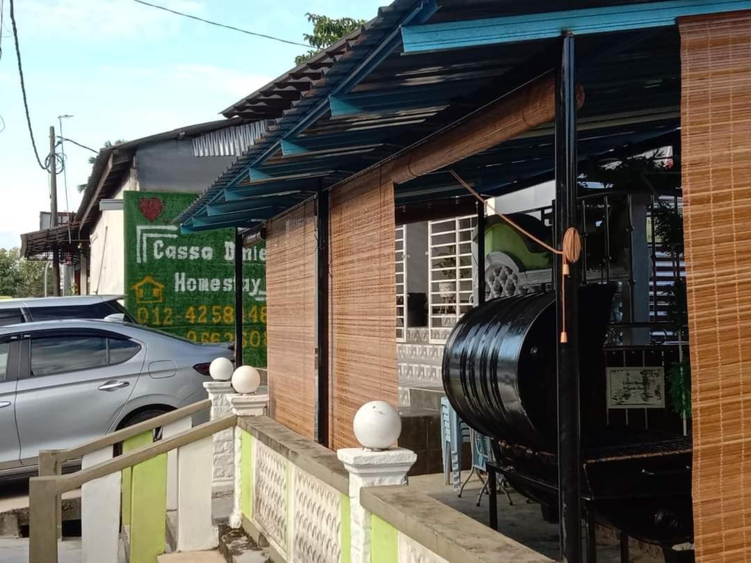 Rantau Panjang Private Pool Cassa Dinies, Wifi , Bbq,10 Pax 빌라 외부 사진