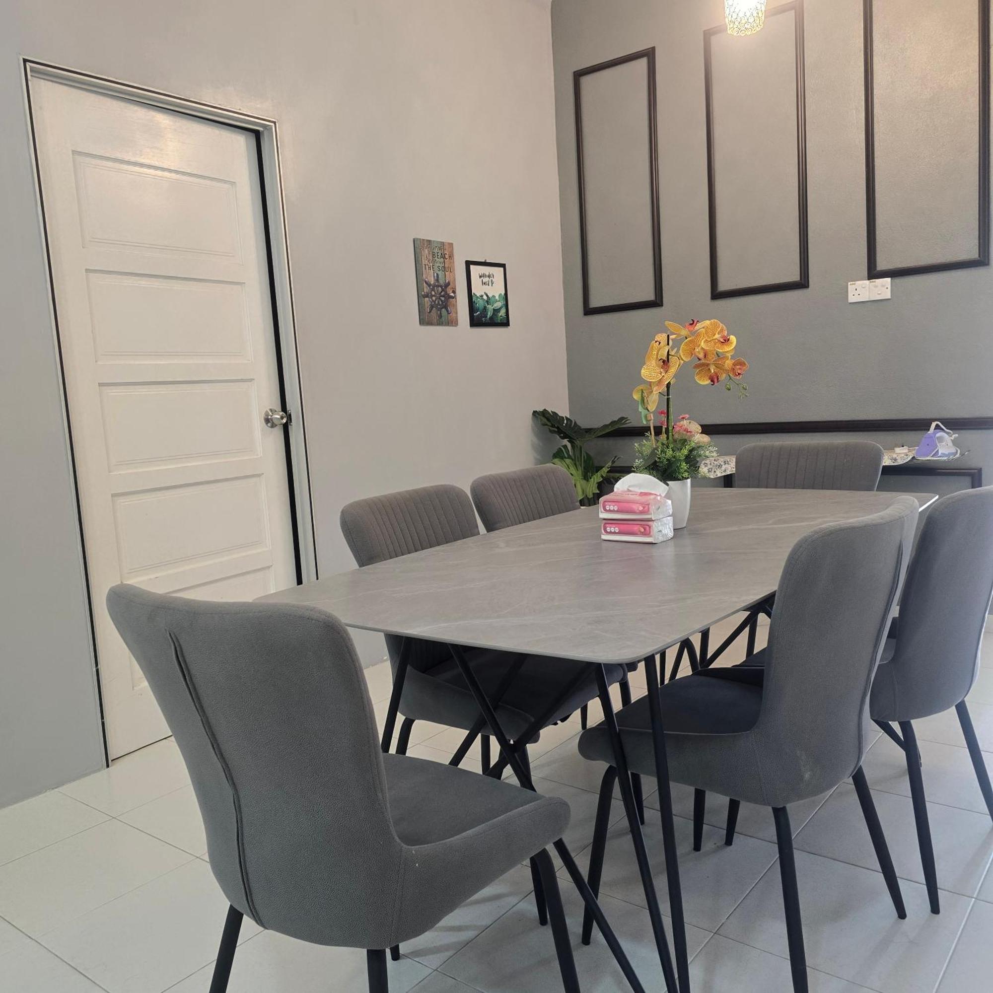 Rantau Panjang Private Pool Cassa Dinies, Wifi , Bbq,10 Pax 빌라 외부 사진