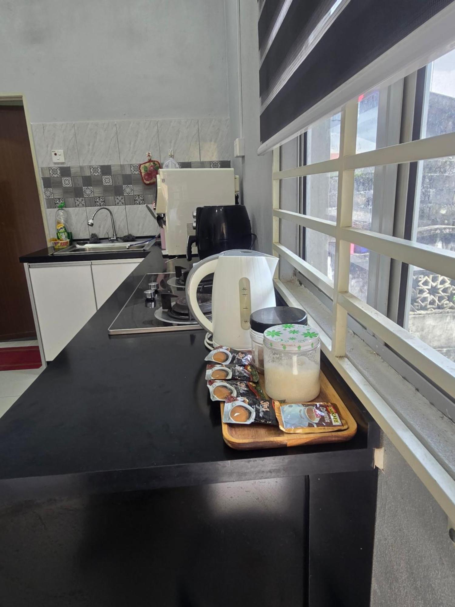 Rantau Panjang Private Pool Cassa Dinies, Wifi , Bbq,10 Pax 빌라 외부 사진